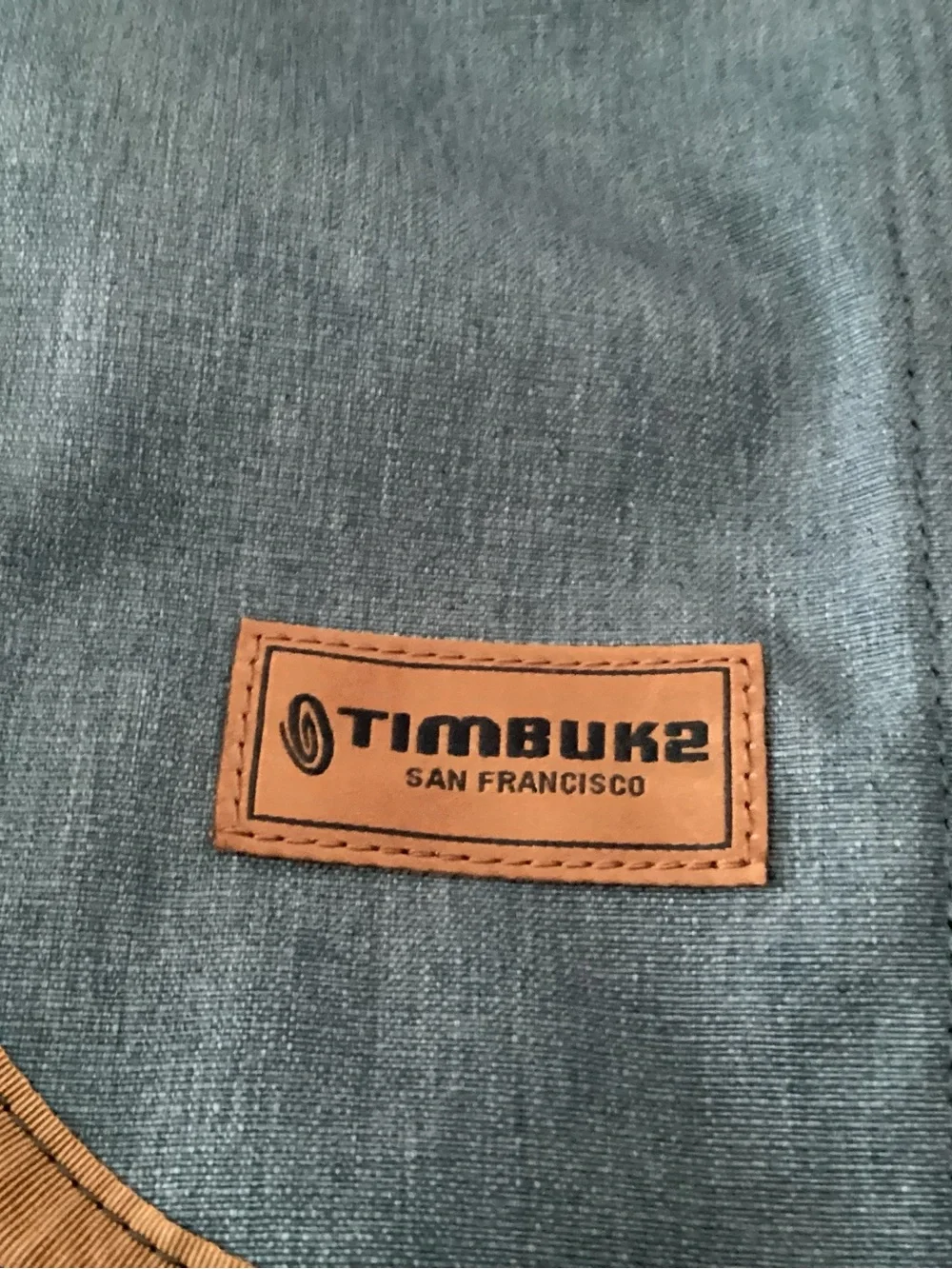 TIMBUK2 San Francisco Messenger Bag